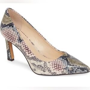 NWOT Vince Camuto Ressie snake print pump leather size 8M casual office career